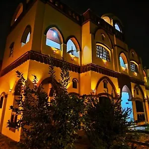 Tasneem Palace , Luxor Egipto